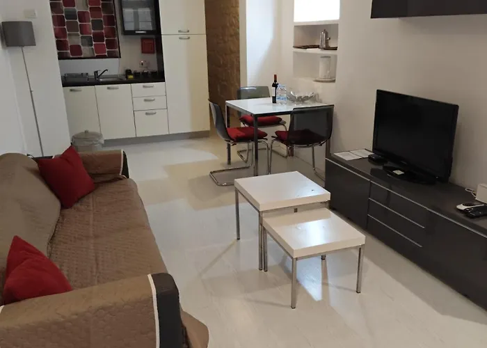 - Living The Like A Local Apartman